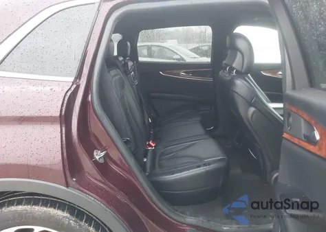 2019 Lincoln Nautilus Reserve z USA, uszkodzony, nr VIN 2LMPJ8LP2KBL36611